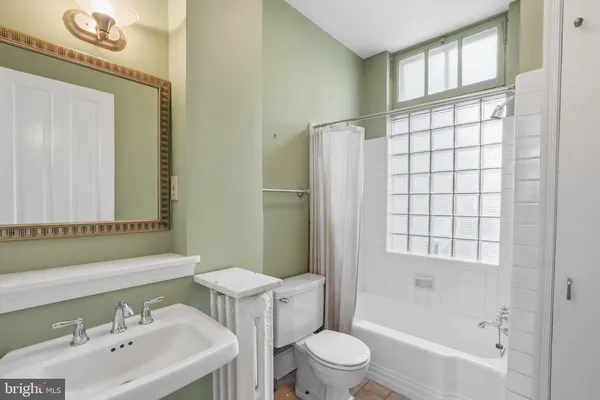 $7,800 | 1635 35th Street Northwest, Washington, DC 20007