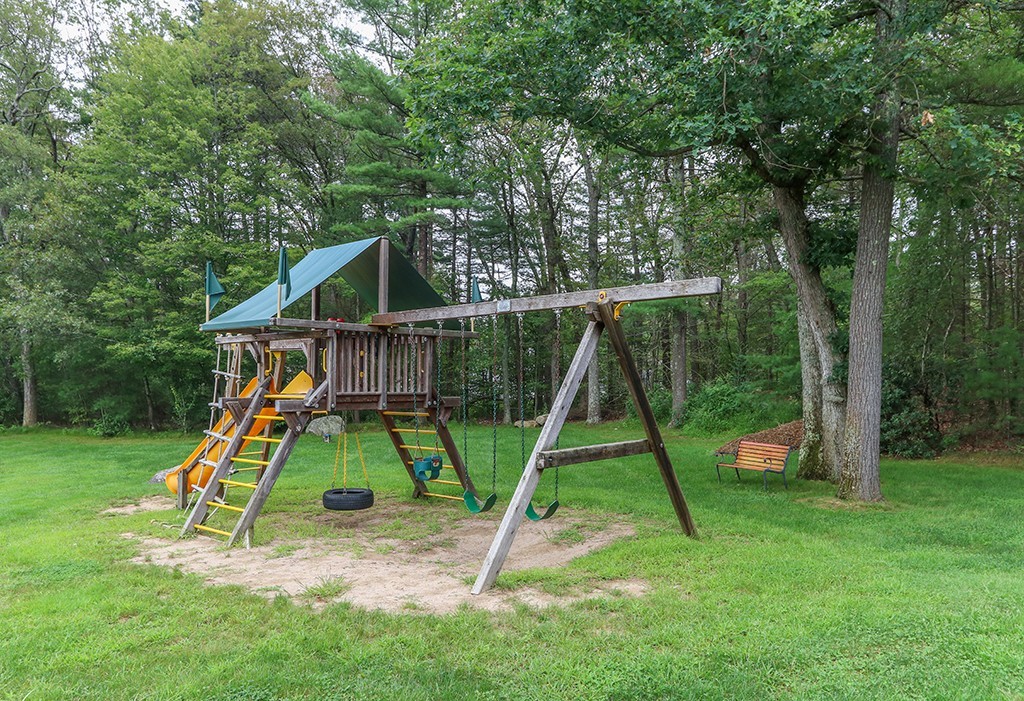 4 Bayberry Circle, Unit 4 Millis, MA 02054 - Photo 24 of 27