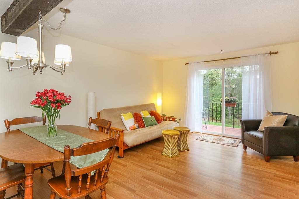 4 Bayberry Circle, Unit 4 Millis, MA 02054 - Photo 3 of 27