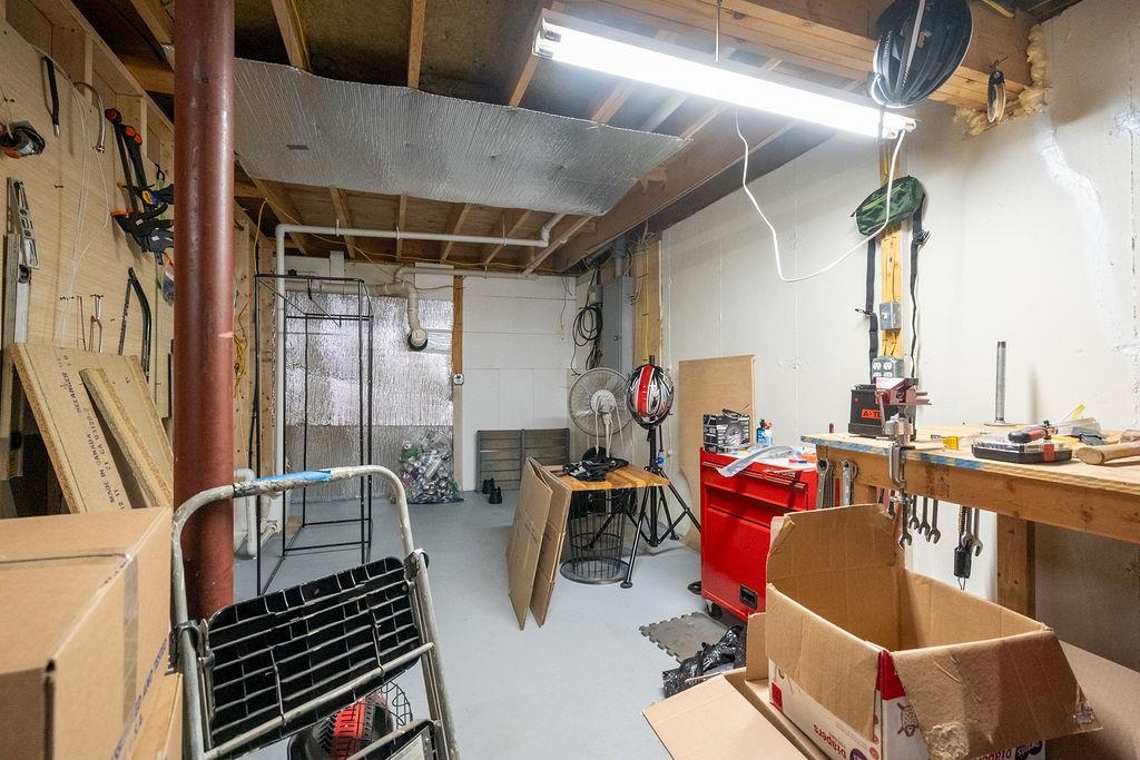 15 Bridle Lane Epping, NH 03042 - Photo 28 of 37