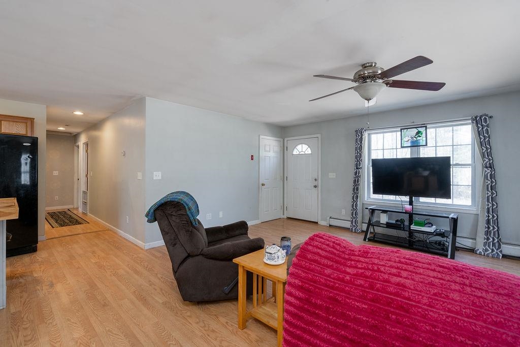 15 Bridle Lane Epping, NH 03042 - Photo 10 of 37