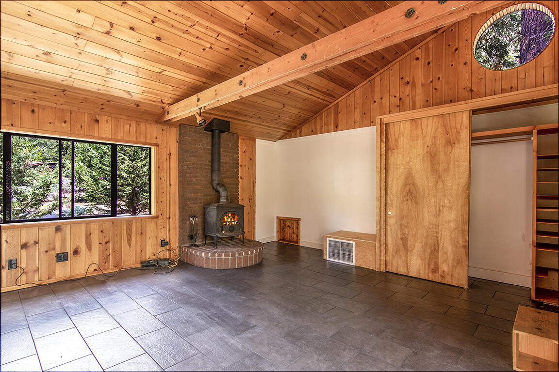 25106 Rim Rock Road Idyllwild, CA 92549 - Photo 61 of 90 a view of an outdoor space with porch