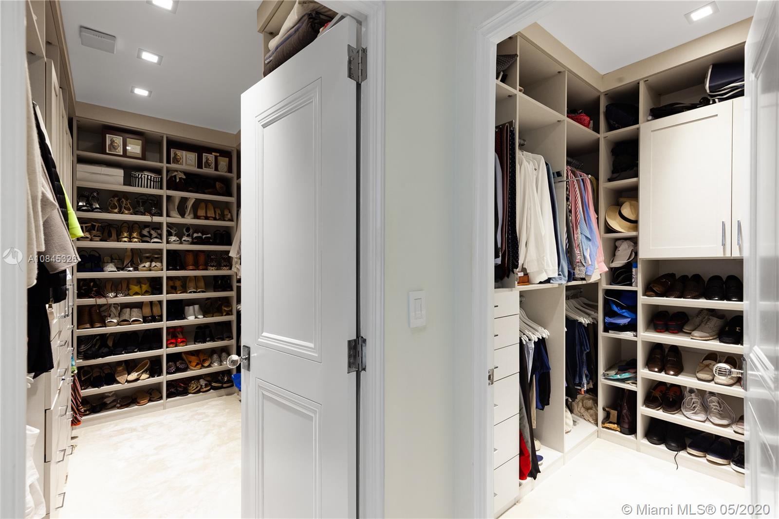 5120 Lakeview Drive Miami Beach, FL 33140 - Photo 16 of 29