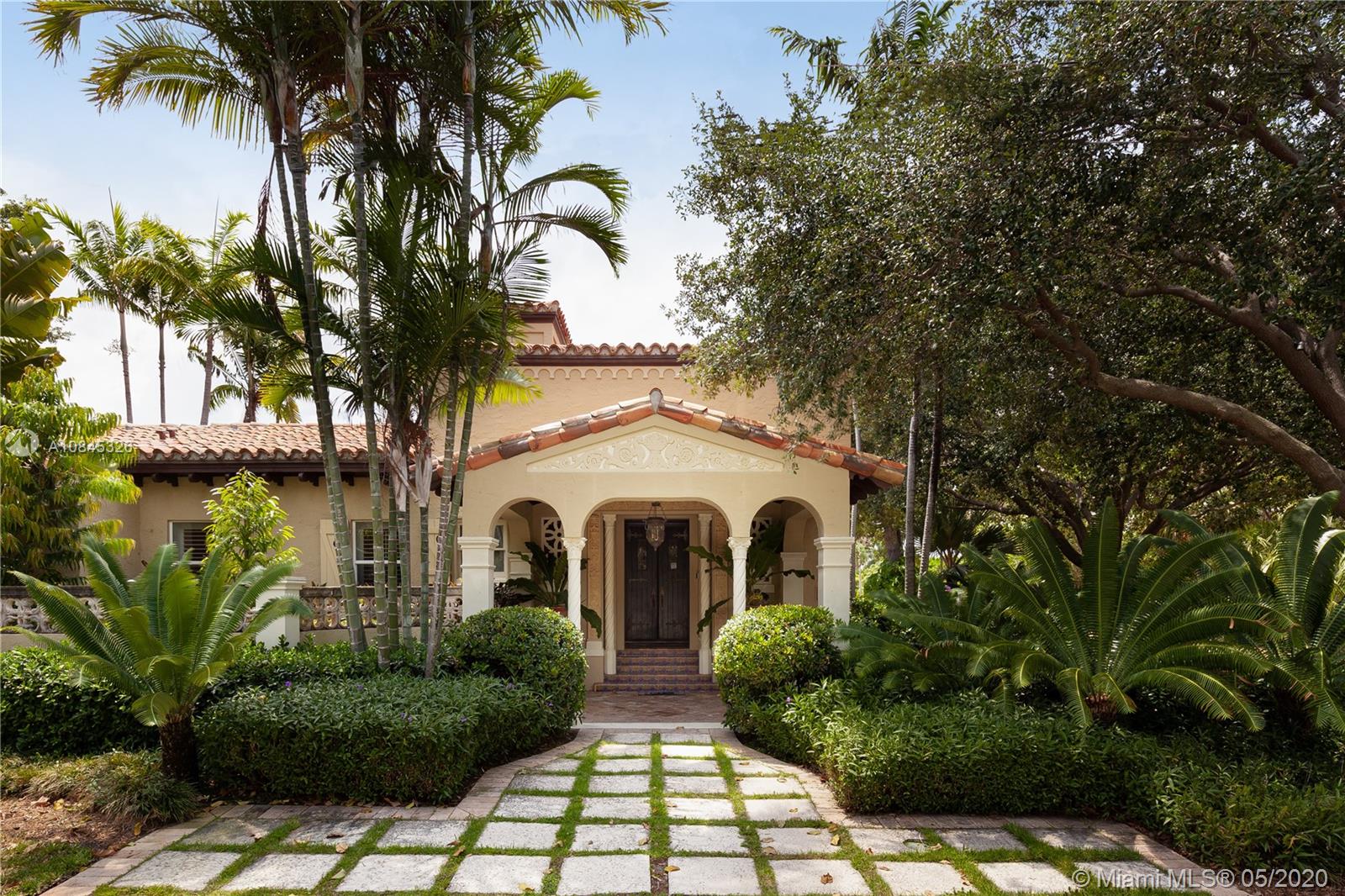 5120 Lakeview Drive Miami Beach, FL 33140 - Photo 3 of 29