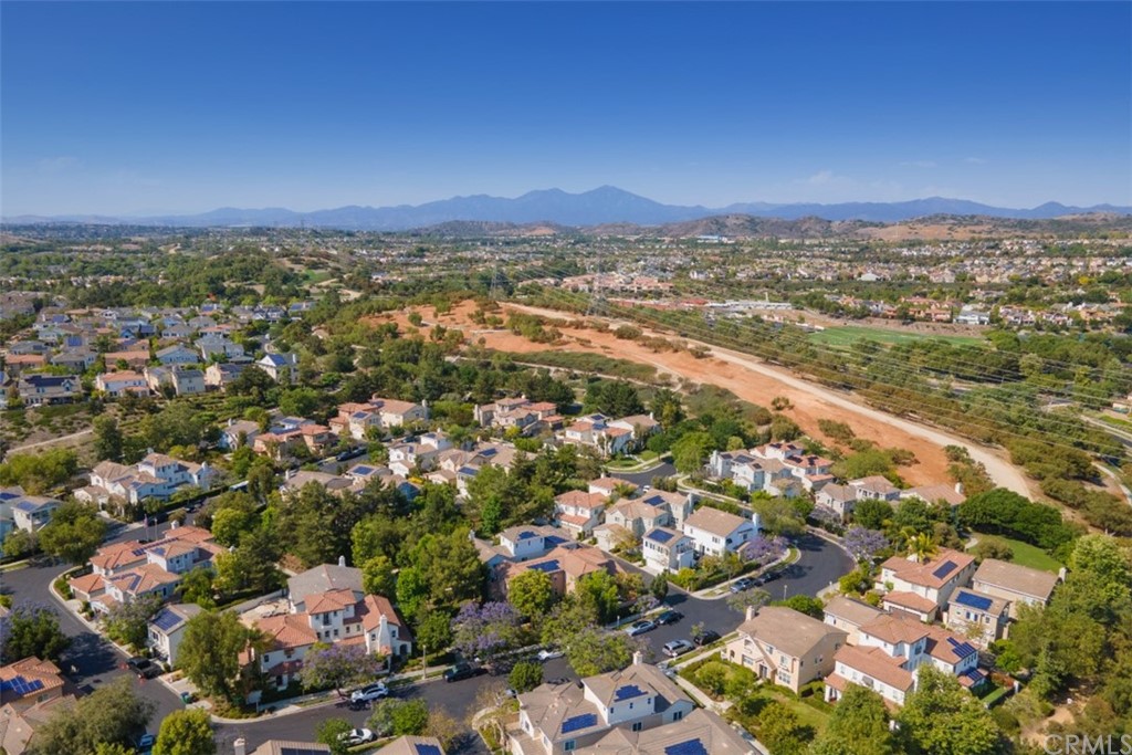 56 Bedstraw Loop Ladera Ranch, CA 92694 - Photo 40 of 46