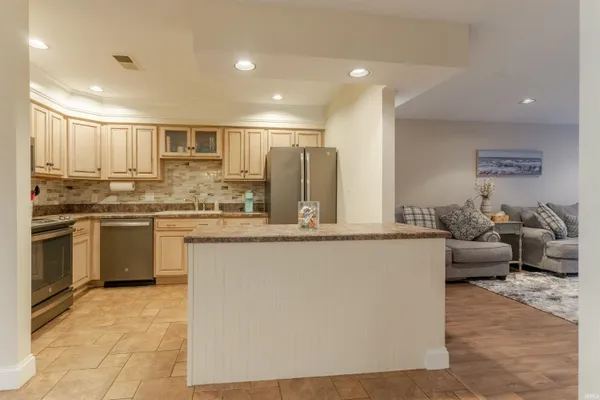 $169,900 | 790 Senate Avenue, Evansville, IN 47711