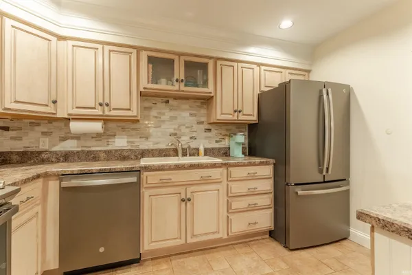 $169,900 | 790 Senate Avenue, Evansville, IN 47711