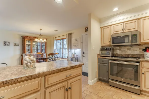 $169,900 | 790 Senate Avenue, Evansville, IN 47711