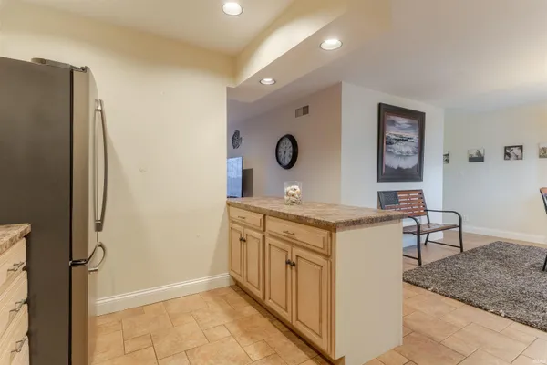 $169,900 | 790 Senate Avenue, Evansville, IN 47711