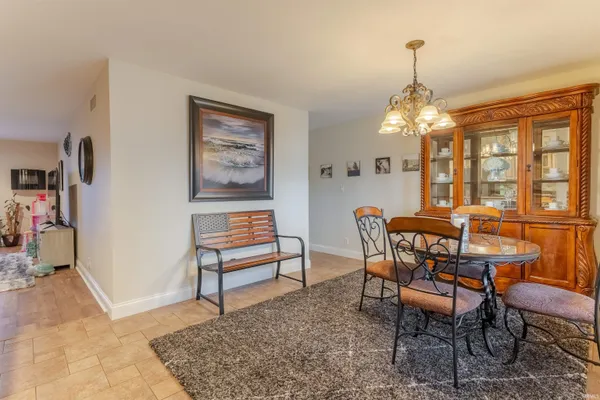 $169,900 | 790 Senate Avenue, Evansville, IN 47711