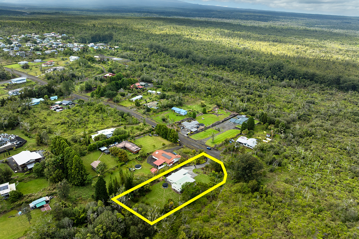 25-3301 Pakelekia Street Hilo, HI 96720 - Photo 29 of 30 a picture of city view