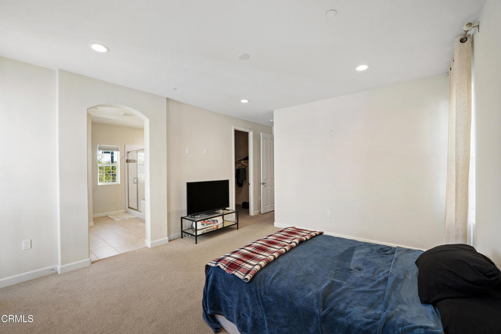 1655 Range Road Oxnard, CA 93036 - Photo 23 of 33 a view of a livingroom with a flat screen tv