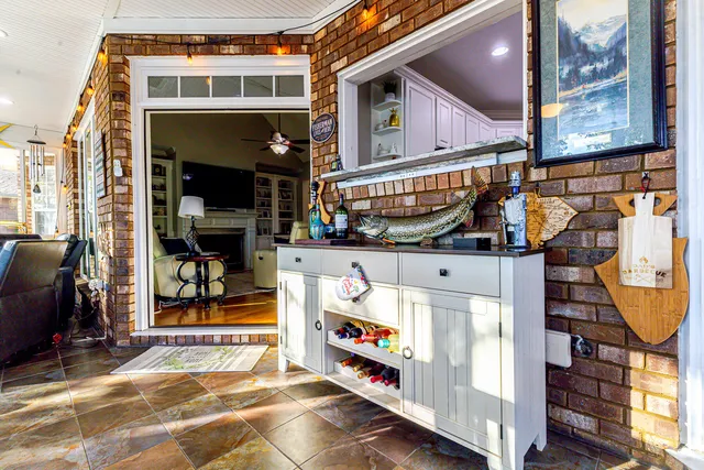 $999,900 | 33 Ridge Lake Drive, Manning, SC 29102