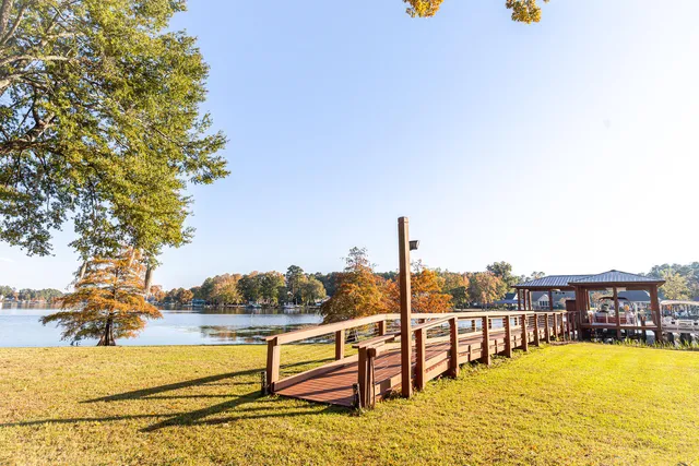 $999,900 | 33 Ridge Lake Drive, Manning, SC 29102