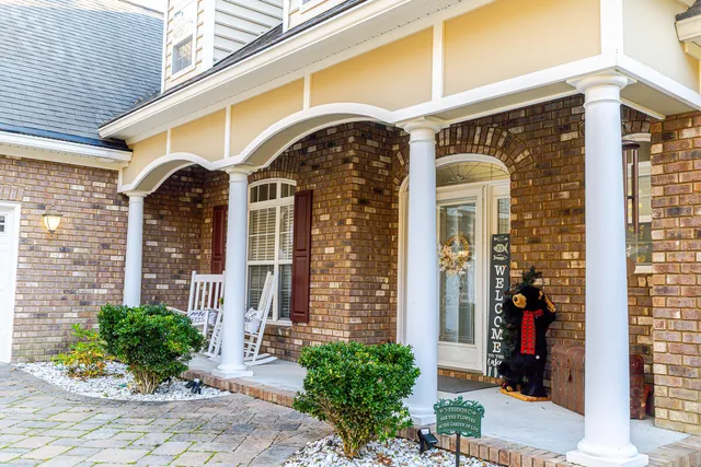 $999,900 | 33 Ridge Lake Drive, Manning, SC 29102