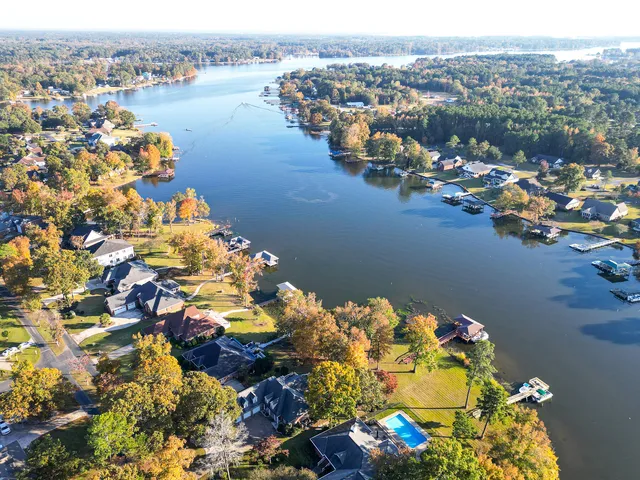 $999,900 | 33 Ridge Lake Drive, Manning, SC 29102