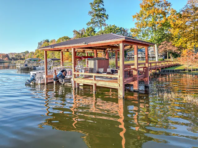 $999,900 | 33 Ridge Lake Drive, Manning, SC 29102