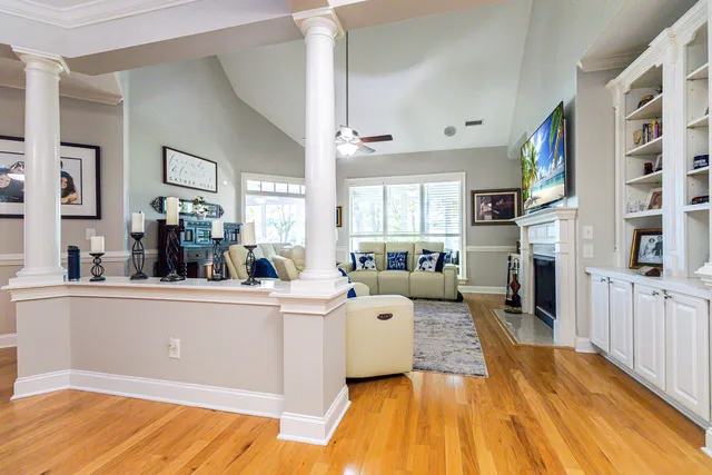 $999,900 | 33 Ridge Lake Drive, Manning, SC 29102