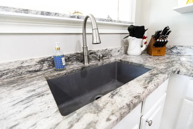 $999,900 | 33 Ridge Lake Drive, Manning, SC 29102