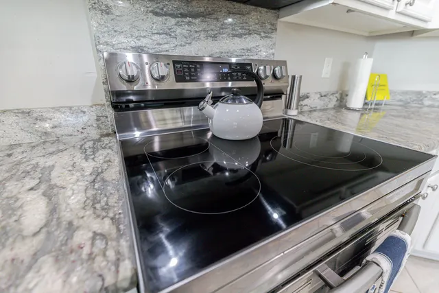 $999,900 | 33 Ridge Lake Drive, Manning, SC 29102