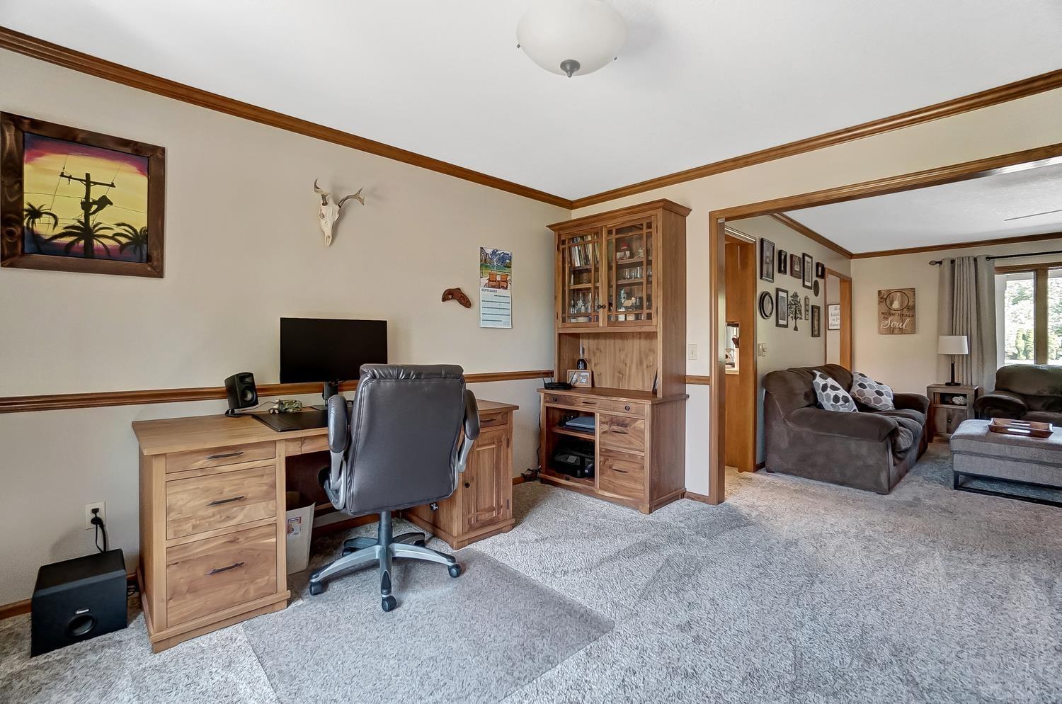 8224 Becketts Ridge Lane Fort Wayne, IN 46825 - Photo 8 of 34