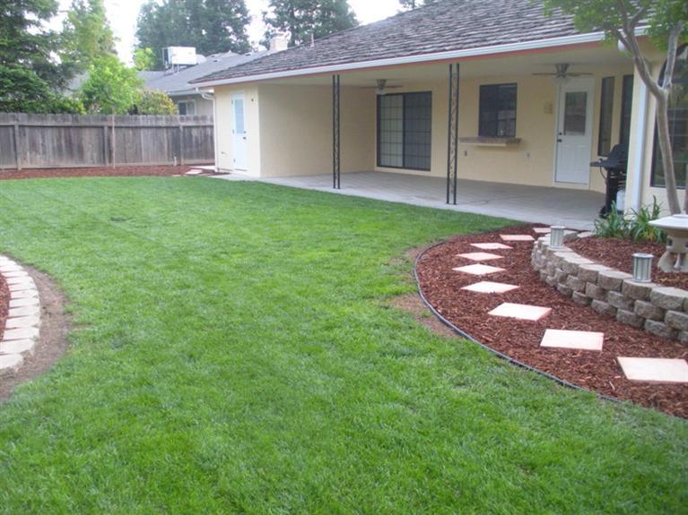 92 Post Avenue Sanger, CA 93657 - Photo 32 of 41