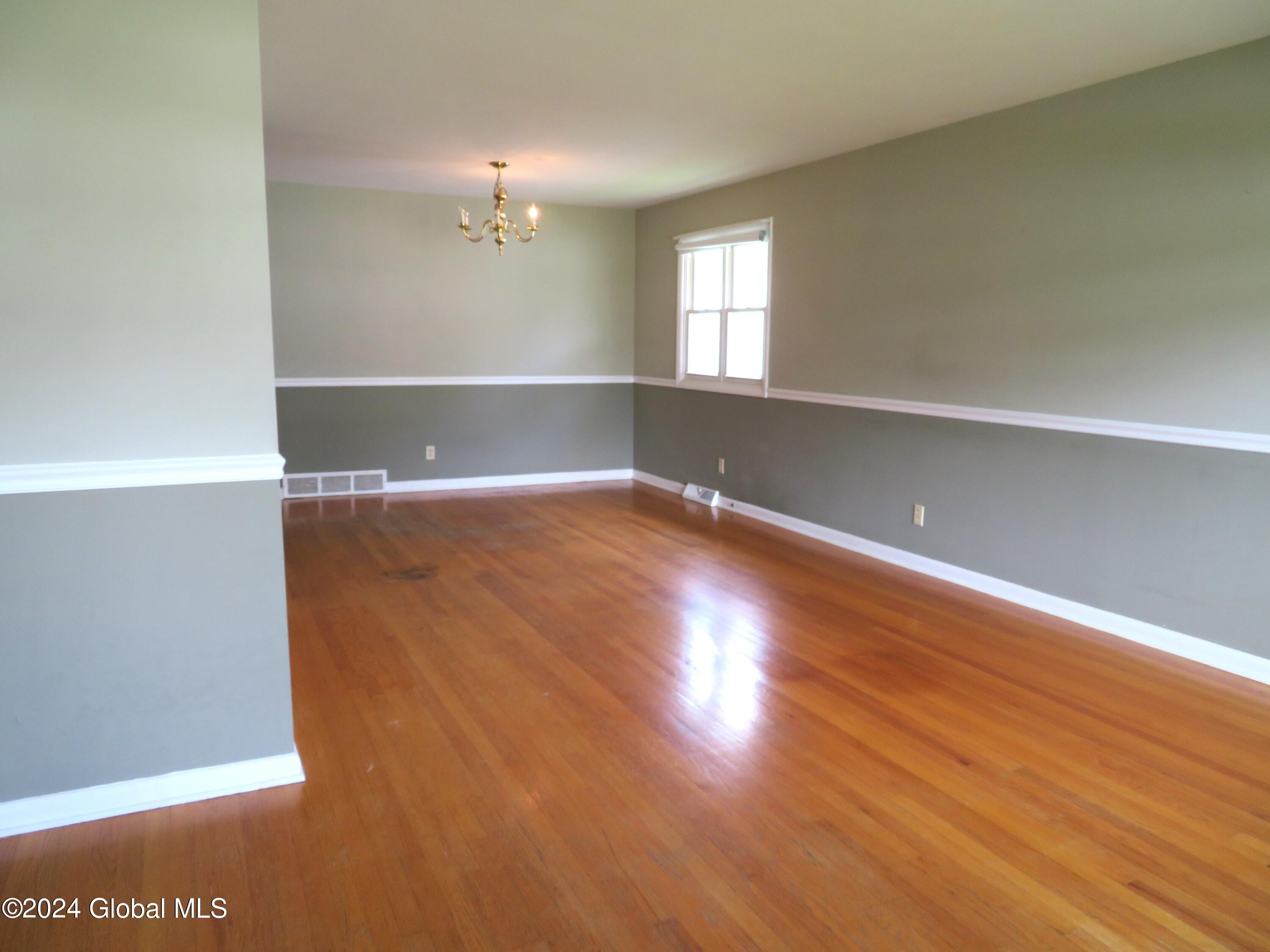 Living & Dining Room