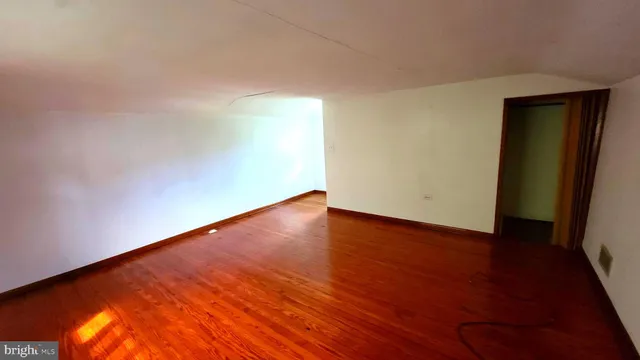 $74,900 | 1073 National Highway, La Vale, MD 21502