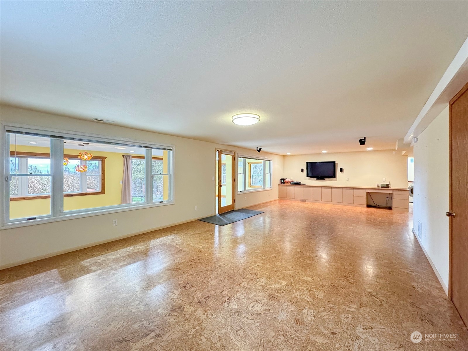 283 Fern Road Port Angeles, WA 98362 - Photo 23 of 40 Gallery Image 23