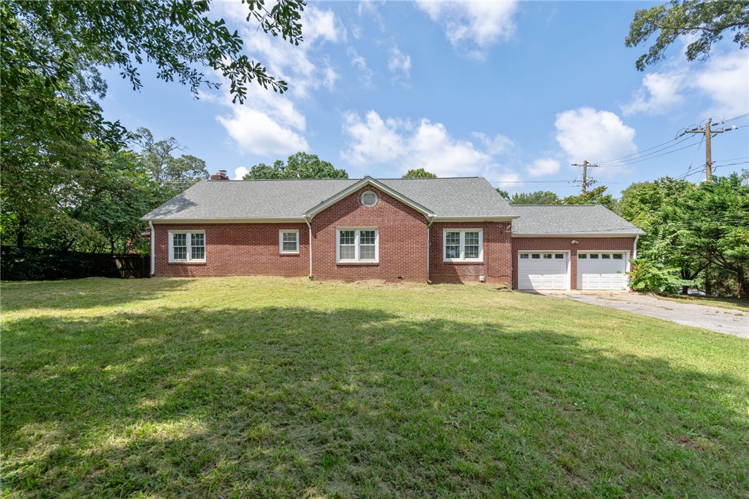 208 Gaines Street Central, SC 29630 - Photo 30 of 44