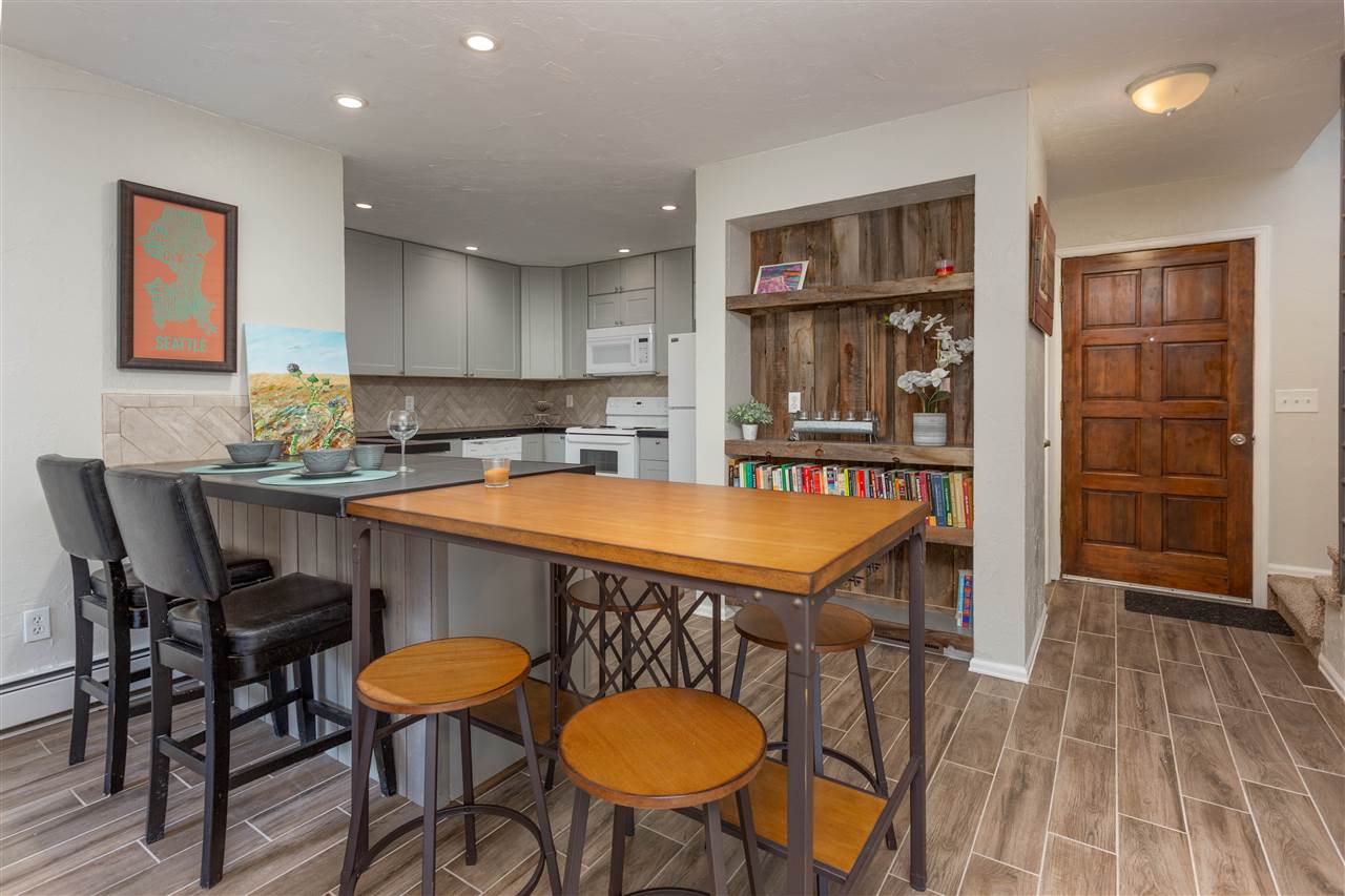 380 Ridge View Drive, Unit B Grand Junction, CO 81507 - Photo 7 of 22 Gallery Image 7