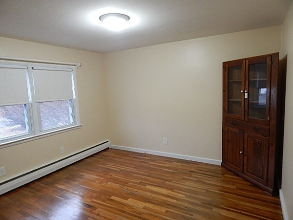 75 Falmouth Road Chicopee, MA 01020 - Photo 7 of 18 Gallery Image 7