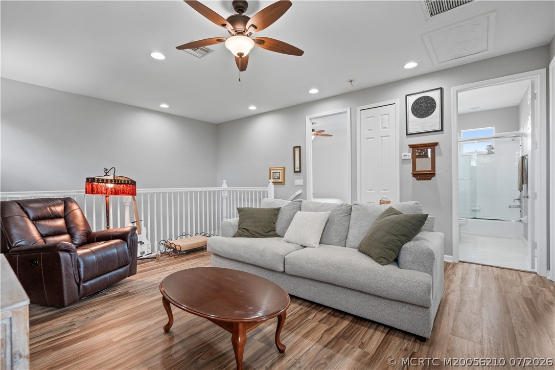 1063 Southwest Triste Way Stuart, FL 34997 - Photo 22 of 40 Gallery Image 22