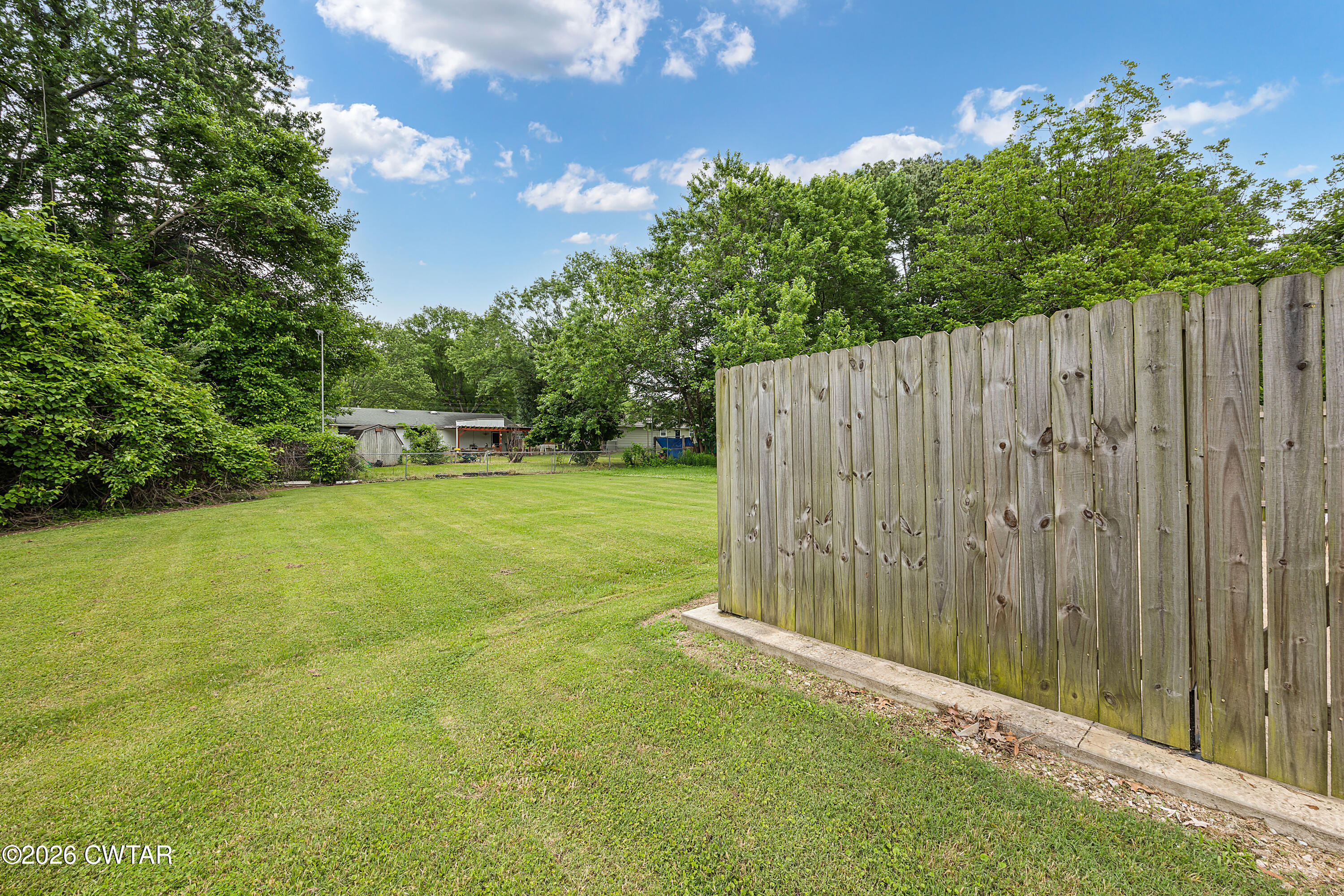 145 Tinker Hill Road Jackson, TN 38305 - Photo 2 of 14 DG2A4799
