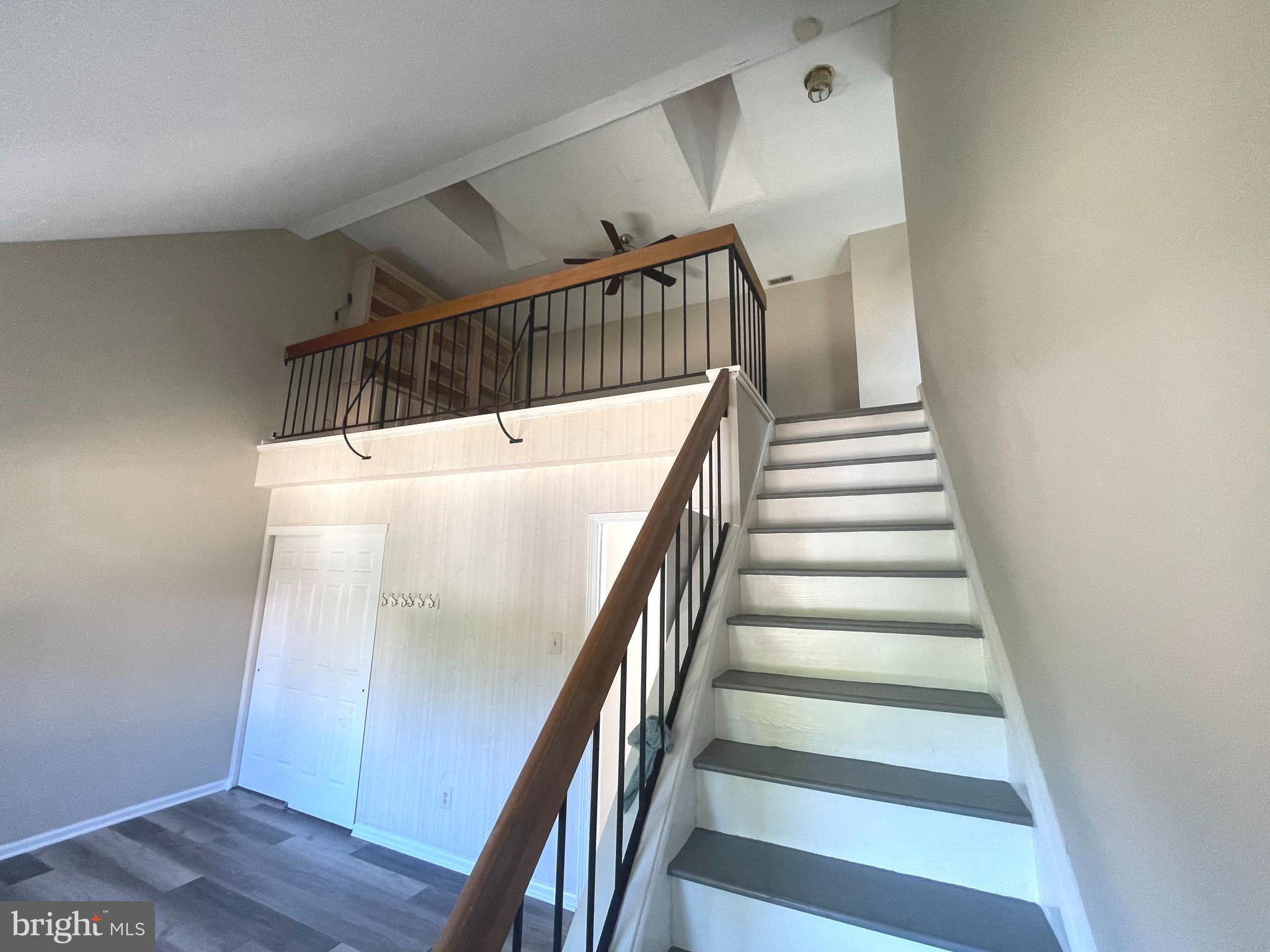 214 Carriage Court, Unit 214 Chesterbrook, PA 19087 - Photo 30 of 41 a view of entryway