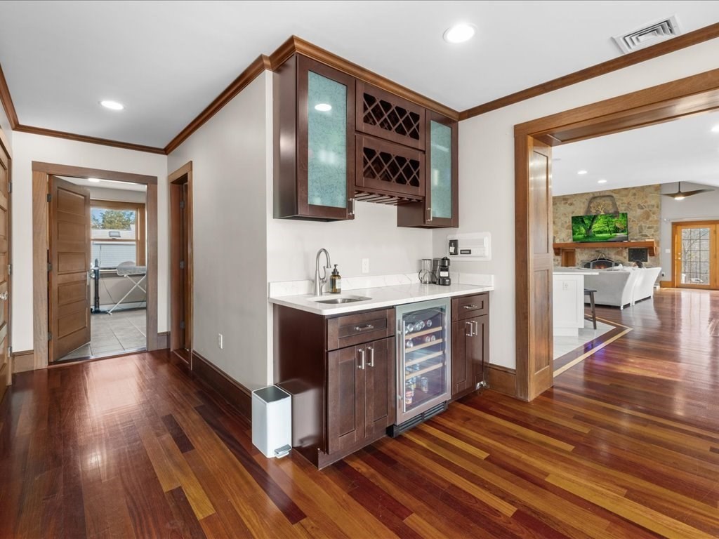 132 Thatcher Street Westwood, MA 02090 - Photo 15 of 35