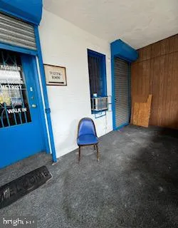 $100,000 | 6103 Lansdowne Avenue, Philadelphia, PA 19151