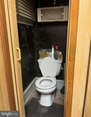 $100,000 | 6103 Lansdowne Avenue, Philadelphia, PA 19151