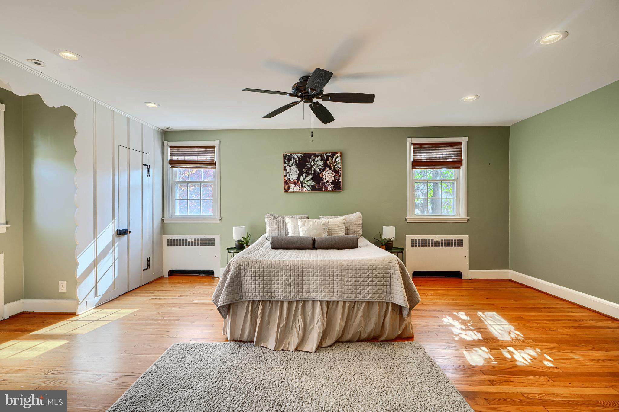 100 Dunkirk Road Baltimore, MD 21212 - Photo 28 of 65 a bedroom with a bed and closet