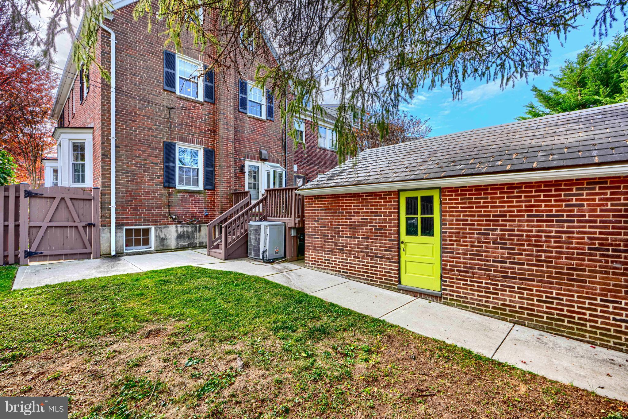 100 Dunkirk Road Baltimore, MD 21212 - Photo 51 of 65 a front view of a house with a yard