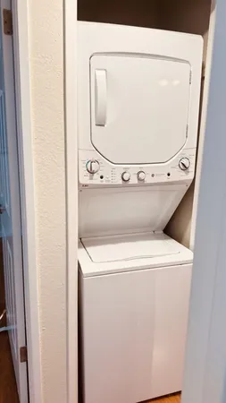 a close up view of washer and dryer