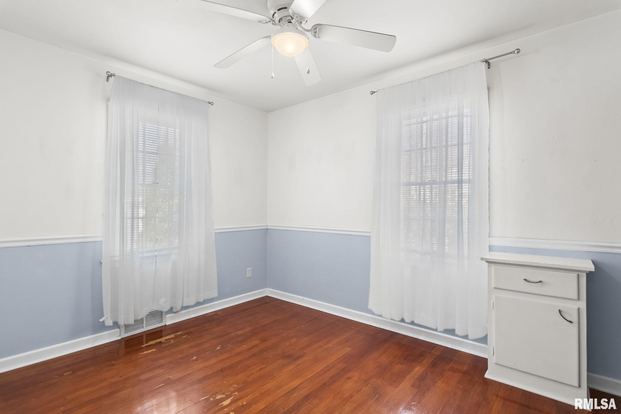 2321 South Pasfield Street Springfield, IL 62704 - Photo 17 of 37