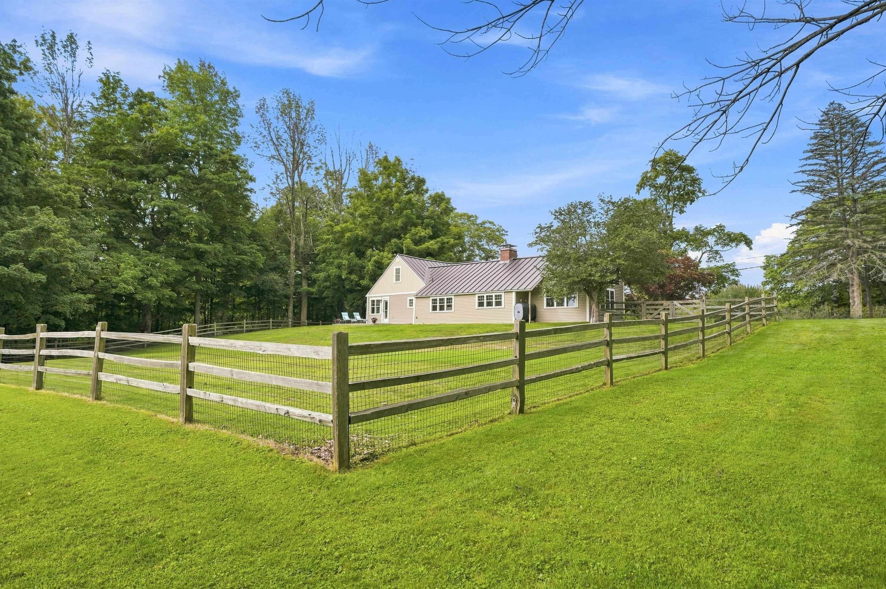247 Middle Winchendon Road Rindge, NH 03461 - Photo 3 of 50 Gallery Image 3