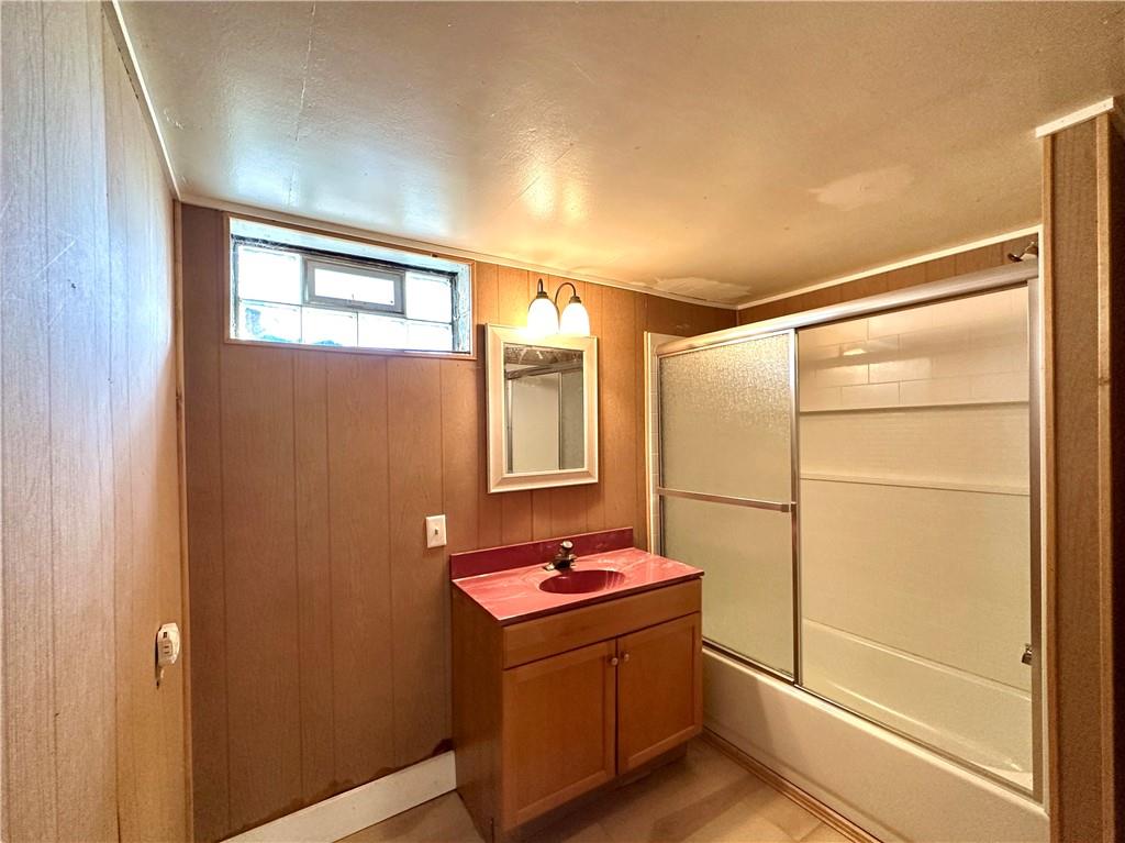 3025 Spring Garden Avenue New Castle, PA 16105 - Photo 32 of 37