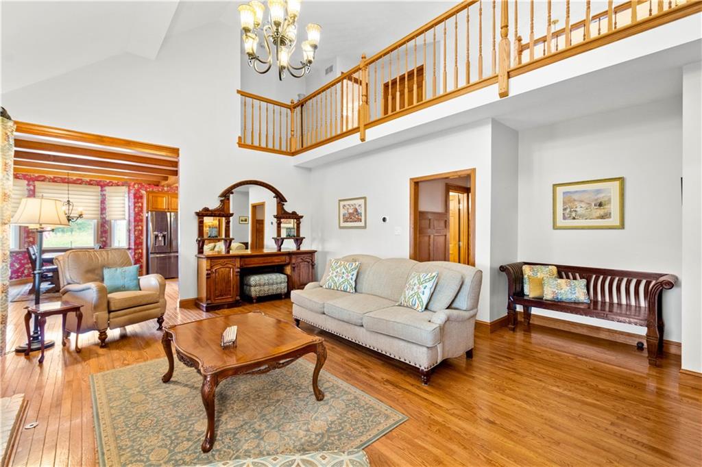 107 Ridgeview Drive McDonald, PA 15057 - Photo 4 of 25 Gallery Image 4