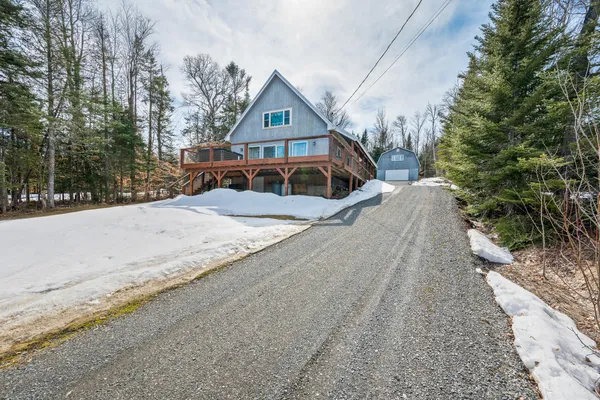 $595,000 | 303 Rumford Road, Oquossoc, ME 04964