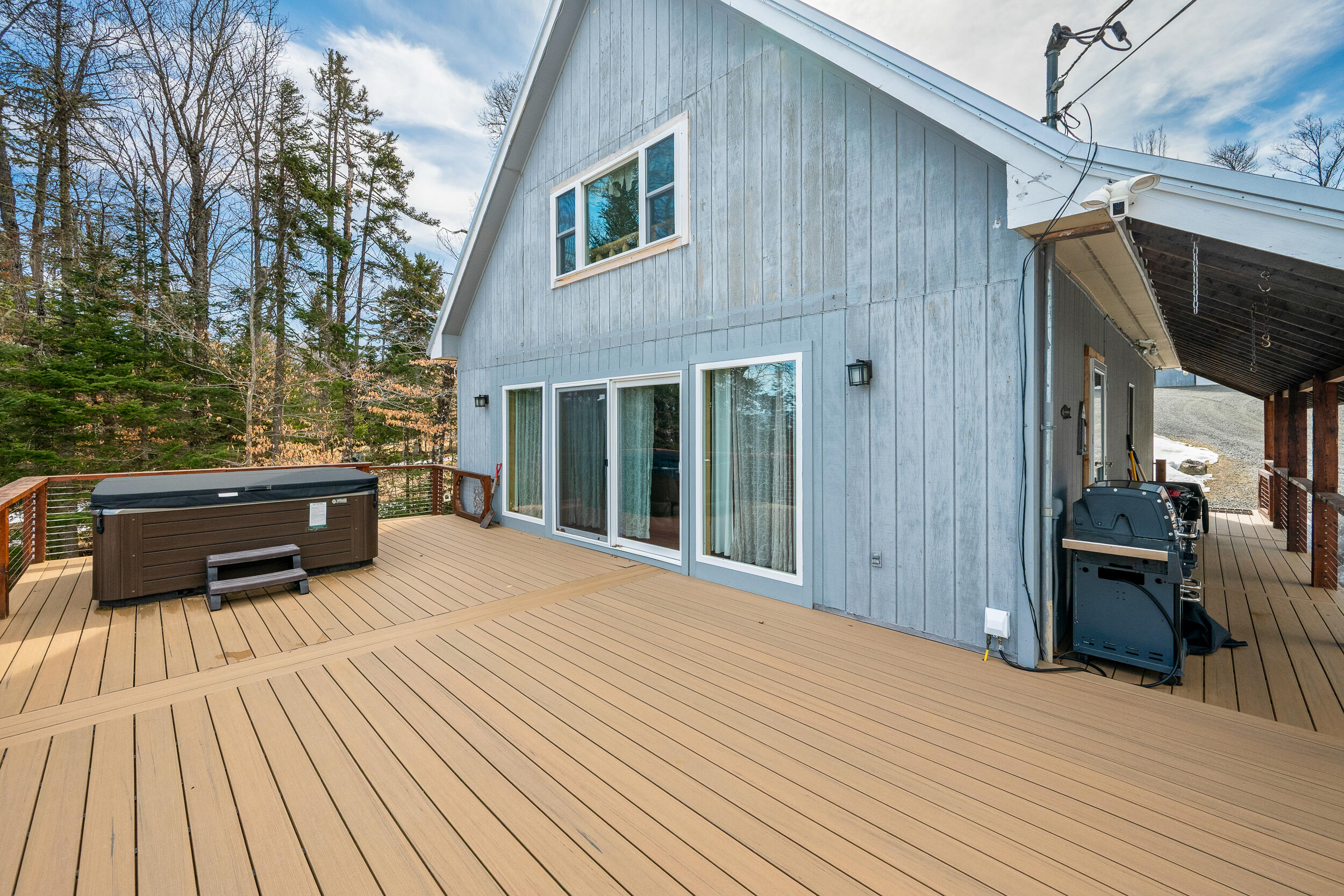 303 Rumford Road Oquossoc, ME 04964 - Photo 5 of 44 DSC_0028