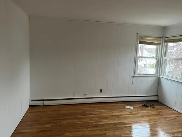 $4,500 | 109 Pratt Street, West Babylon, NY 11704