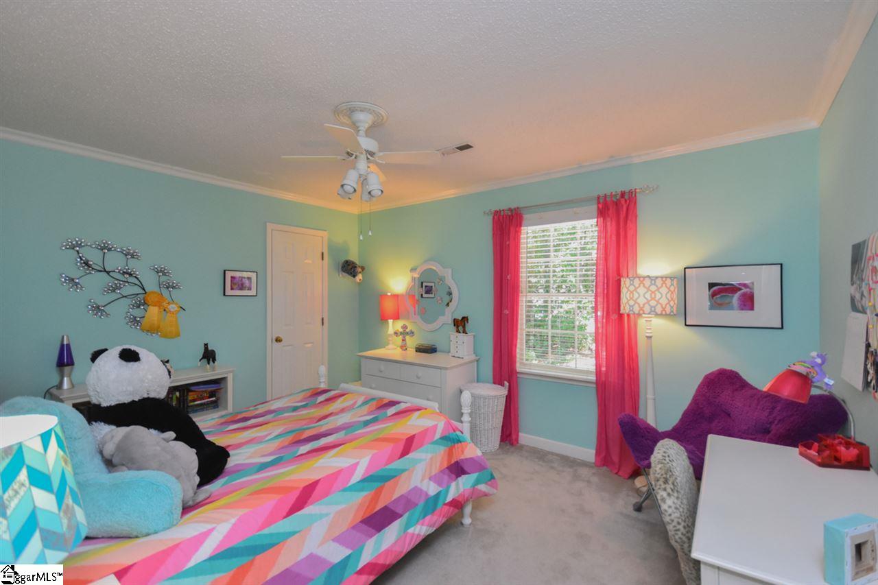210 Oak Ridge Court Greer, SC 29650 - Photo 24 of 36 Gallery Image 24