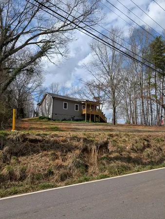 $2,000 | 15 River Street, Blue Ridge, GA 30513